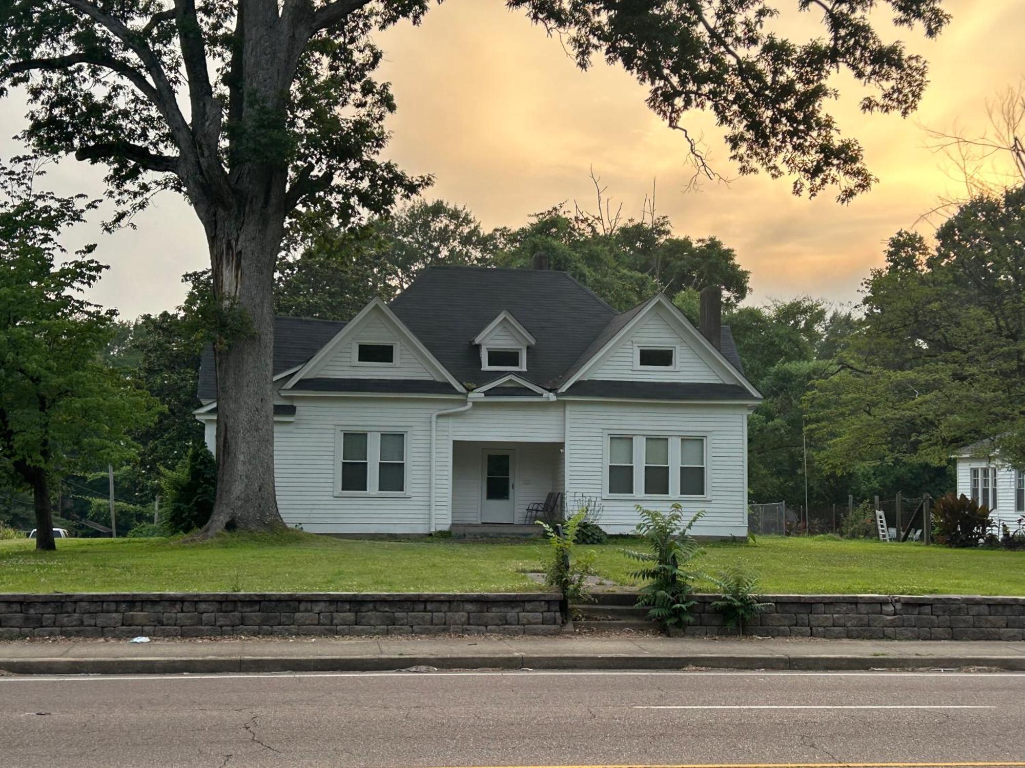 Historic Highland-Game Room & King Beds Entire Home Jackson Ngoại thất bức ảnh