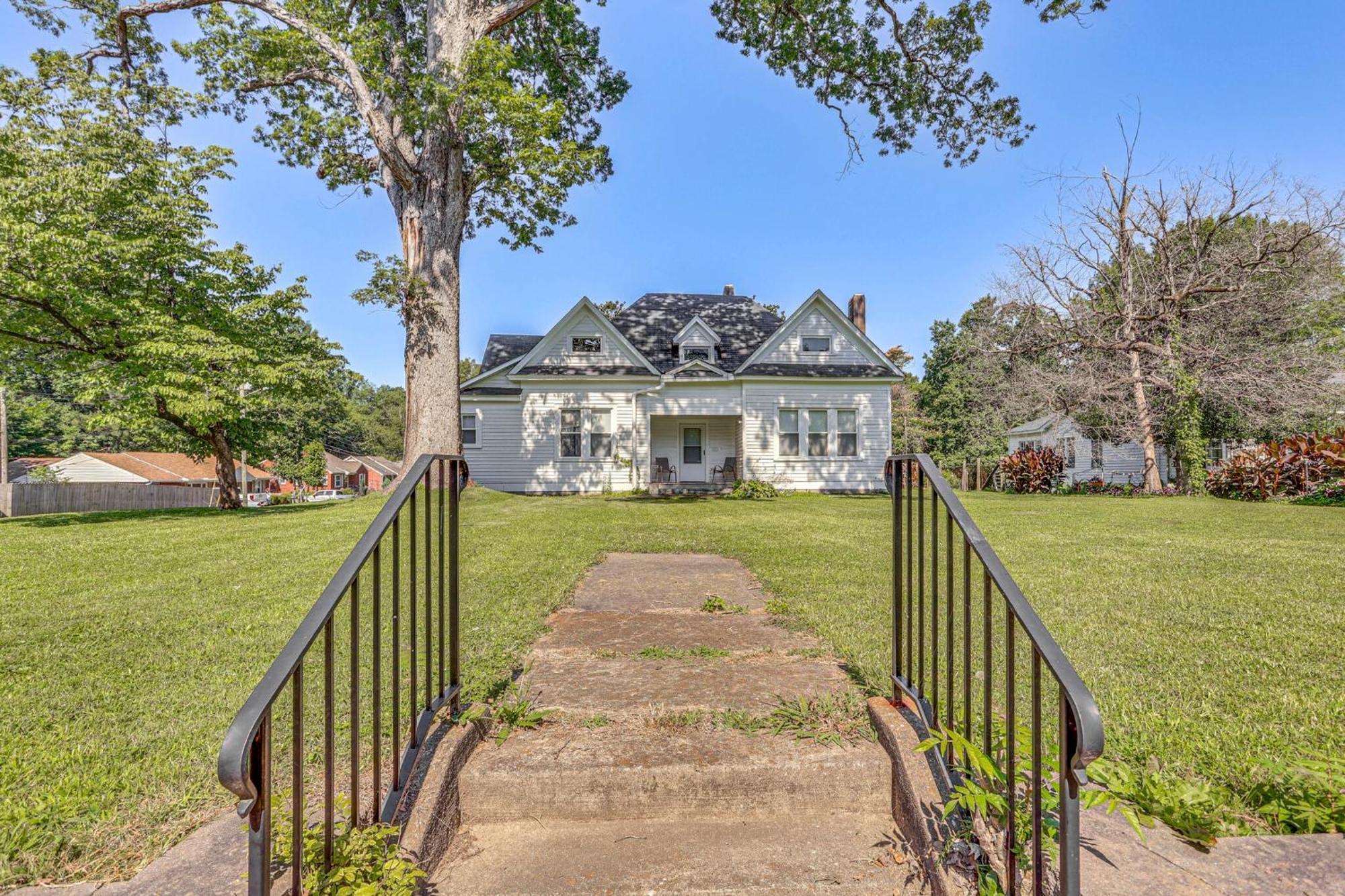 Historic Highland-Game Room & King Beds Entire Home Jackson Ngoại thất bức ảnh